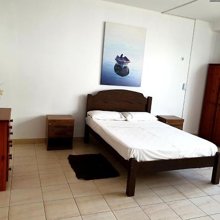 Guest House Mangui Baxu Rooms & Apartment Tarrafal (Santiago) Exterior foto