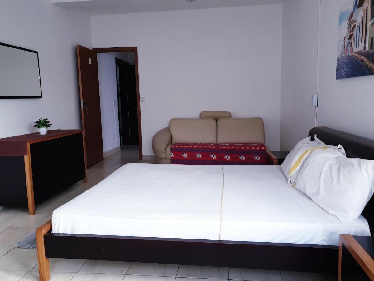 Guest House Mangui Baxu Rooms & Apartment Tarrafal (Santiago) Exterior foto